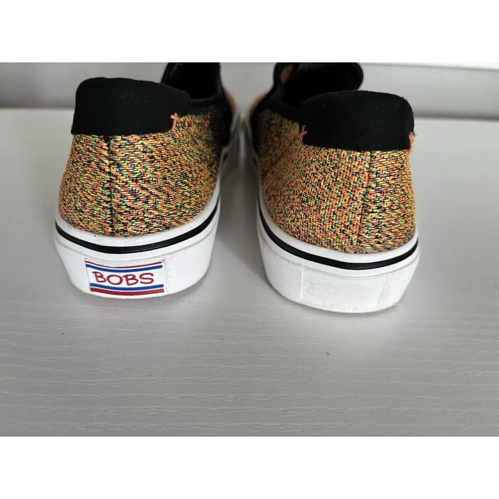 Skechers Bobs Shoes Womens Sz 7 Menace Hot Fashion Sneakers
